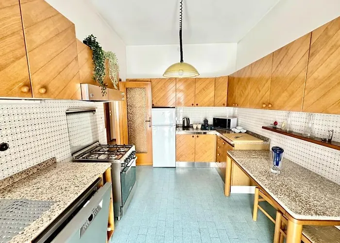 Luxury House Under The Old Town Lägenhet *