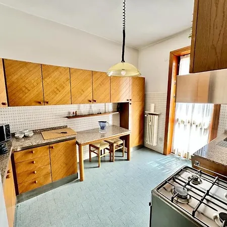 Luxury House Under The Old Town *